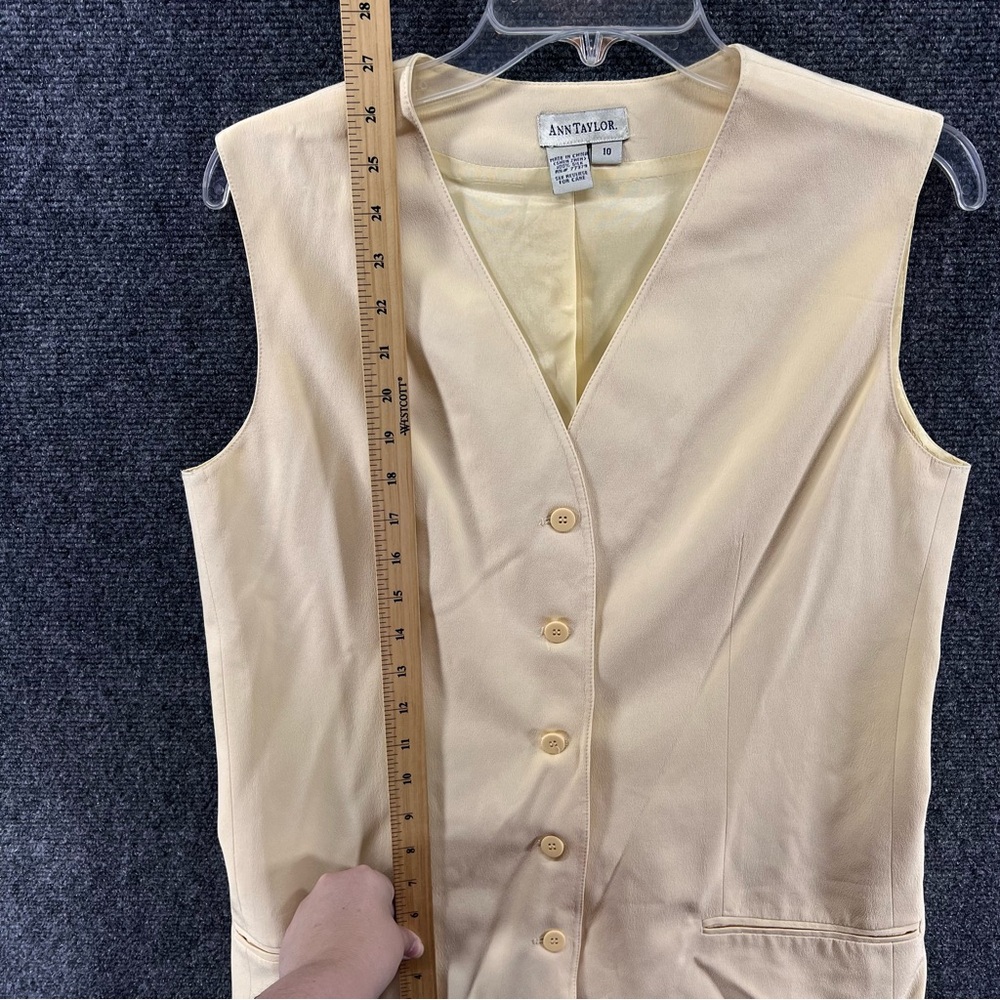 Vtg Ann Taylor Sz 10 100% Silk Vest Top Pale Yellow Poetcore Old Money Tailored - Picture 6 of 7